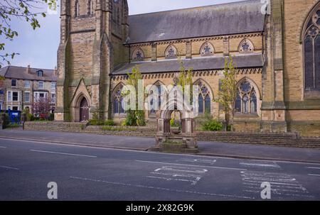 Pferdetrog-Denkmal vor der St. Andrews Church in Scarborough Stockfoto