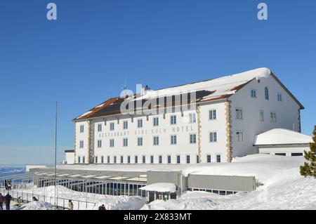 Panoramablick alipne und Schnee Blick vom Mount Rigi Kulm Kaltbad in der Nähe von Vitznau, Schweiz Stockfoto