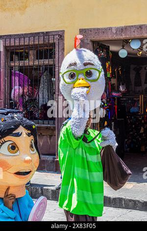 Kostüme für die Feier von San Pascual Baylon in San Miguel de Allende im Bundesstaat Guanajuato, Mexiko. Stockfoto