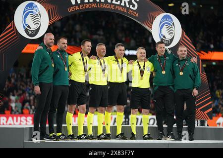 Dublin, Großbritannien. Mai 2024. Die Spieloffiziere nach dem Atalanta B. C gegen Bayer 04 Leverkusen UEFA Europa League Finale im Aviva Stadium, Dublin, Irland am 22. Mai 2024 Credit: Every Second Media/Alamy Live News Stockfoto