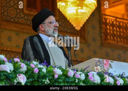 Ebrahim Raisolsadati (Dezember 1960 – 19. Mai 2024), allgemein bekannt als Ebrahim Raisi, war ein iranischer Politiker, der von 2021 bis zu seinem Tod 2024 als achten Präsidenten des Iran diente. Als Principlist und muslimischer Jurist wurde er nach den Wahlen im Iran 2021 Präsident. Stockfoto