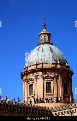 Außenansicht der Kathedrale von Palermo in Sizilien Italien Stockfoto