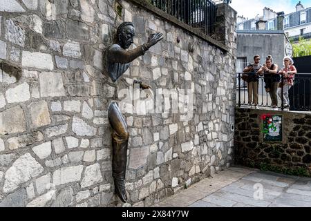 Der Mann, der durch Mauern geht, Montmartre, Paris Stockfoto