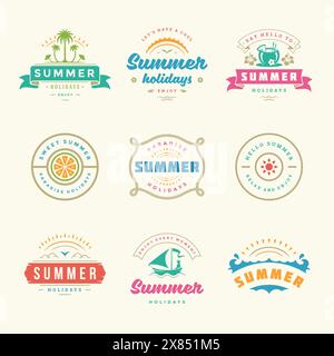 Retro-Typografie-Design-Set mit Etiketten und Abzeichen für die Sommerferien. Vorlagen für Grußkarten, Poster und Bekleidungsdesign. Vektorabbildung. Stock Vektor