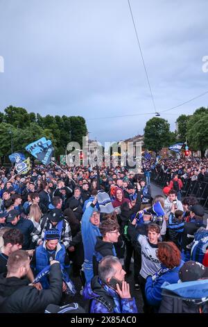 Bergamo, Italien. Mai 2024. Atalanta-Fans in Bergamo nach UEL-Sieg während Atalanta-Fans in Bergamo nach UEL-Sieg, Reportage in Bergamo, Italien, 22. Mai 2024 Credit: Independent Photo Agency/Alamy Live News Stockfoto