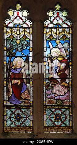 Buntglasfenster von Edwin Horwood, das Christi Qualen im Garten, Kirche St. Manaccus & St. Dunstan, Manakka, Cornwall darstellt Stockfoto