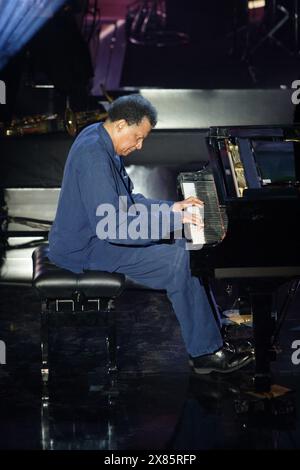 Grimme Preis Verleihung 2005, hier Abdullah Ibrahim am Flügel in Marl, Deutschland 2005. Stockfoto