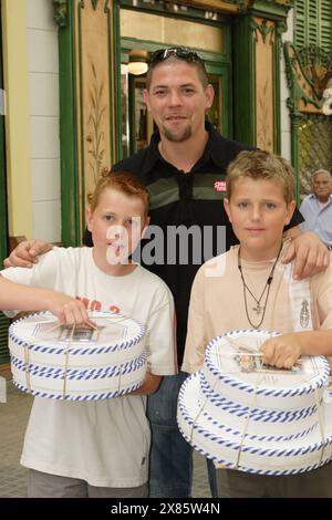 Schmeckt nicht, gibt’s nicht, Kochsendereihe, Deutschland 2003 - 2007, Special: Mallorca, Moderator Tim Mälzer Stockfoto