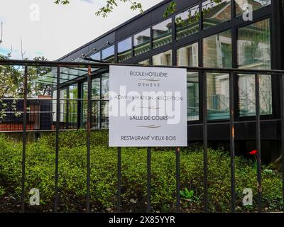 Schild für die Ecole Hoteliere de Geneve, private Hochschulausbildung Erwachsene im Bereich Hotelmanagement, Genf, Schweiz. Stockfoto