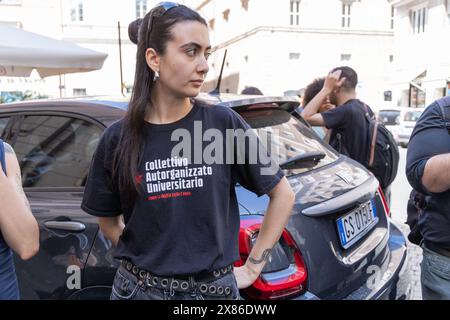 23. Mai 2024, Roma, RM, Italien: Eine Gruppe von Universitätsstudenten aus Neapel protestiert in der Nähe des Senatspalastes in Rom (Foto: © Matteo Nardone/Pacific Press via ZUMA Press Wire) NUR REDAKTIONELLE VERWENDUNG! Nicht für kommerzielle ZWECKE! Stockfoto