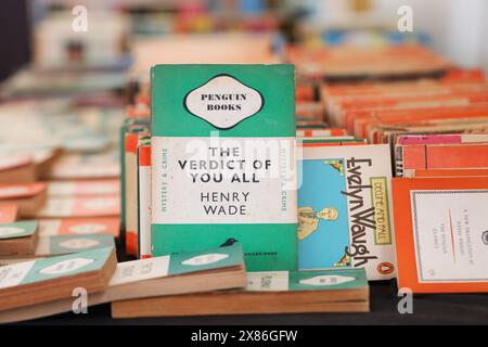 Klassische Bücher aus zweiter Hand zum Verkauf Stockfoto