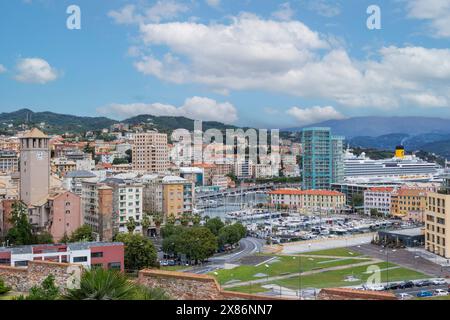 Savona, Liturgia, Italien. Blick über die Stadt Savona von der Festung Priamar. Stockfoto