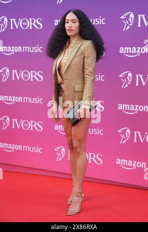 Mette kommt bei den Ivor Novello Awards im Grosvenor House in London an. Bilddatum: Donnerstag, 23. Mai 2024. Stockfoto