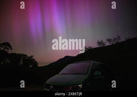 Aurora Borealis über Buttermere, Lake District, Großbritannien Stockfoto