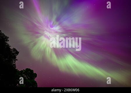 Aurora Borealis über Buttermere, Lake District, Großbritannien Stockfoto