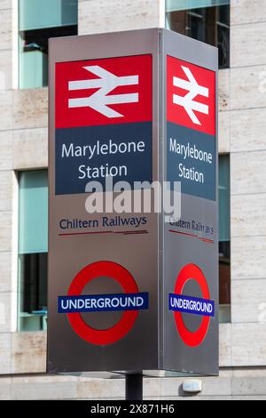 London, UK - 4. März 2024: Schild vor dem Bahnhof Marylebone in London, UK. Stockfoto