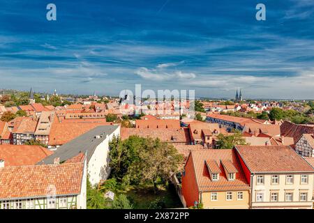 Stadtbild mit mehreren Türmen in Quedlinburg, Harz, Panorama, Deutschland Stockfoto