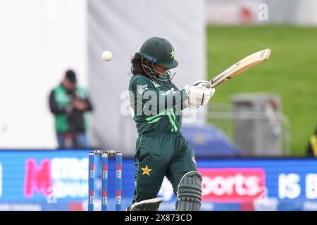 Derby, Großbritannien. Mai 2024. Sadaf Shamas während des 1. Metro Bank Women's ODI-Spiels zwischen England Women und Pakistan Women am 23. Mai 2024 im County Ground in Derby, England. Foto von Stuart Leggett. Nur redaktionelle Verwendung, Lizenz für kommerzielle Nutzung erforderlich. Keine Verwendung bei Wetten, Spielen oder Publikationen eines einzelnen Clubs/einer Liga/eines Spielers. Quelle: UK Sports Pics Ltd/Alamy Live News Stockfoto