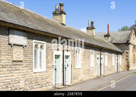 Thornton le Dale Village uk Lady Lumleys Almshouses 1656 Thornton le Dale North Yorkshire England UK GB Europa Stockfoto