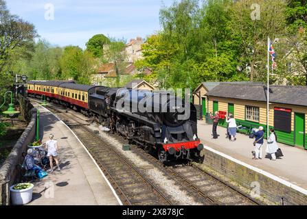 Pickering North Yorkshire Moors Railway Dampfzug 92134 am Bahnhof Pickering North Yorkshire England Großbritannien GB Europa Stockfoto