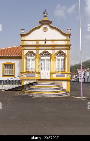 Doze Ribeiras, Terceira, Azoren, Portugal. Tempel des Heiligen Geistes, bekannt als Imperio, in Doze Ribeiras auf der Insel Terceira. Stockfoto