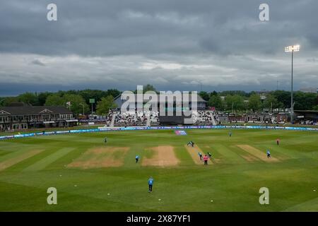 Das County Ground, Derby, Großbritannien. Mai 2024. 1st Womens One Day International, England gegen Pakistan; Eine allgemeine Ansicht des Incora County Grounds während des Spiels mit einem bewölkten Himmel Credit: Action Plus Sports/Alamy Live News Stockfoto