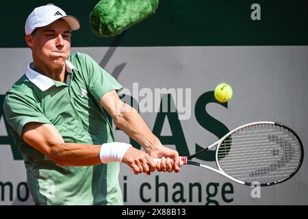 Paris, Frankreich. Mai 2024. Gabriel DEBRU aus Frankreich während des ersten Qualifikationstages des Roland-Garros 2024, ATP und WTA Grand Slam Tennis Turniers am 20. Mai 2024 im Roland-Garros Stadion in Paris, Frankreich - Foto Matthieu Mirville/DPPI Credit: DPPI Media/Alamy Live News Stockfoto