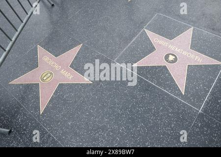 Los Angeles, Kalifornien, USA 23. Mai 2024 Schauspieler Chris Hemsworth Hollywood Walk of Fame Star, Zeremonie heute neben dem Komiker Groucho Marx Hollywood Walk of Fame Star am Hollywood Blvd am 23. Mai 2024 in Los Angeles, Kalifornien, USA. Foto: Barry King/Alamy Stock Photo Stockfoto