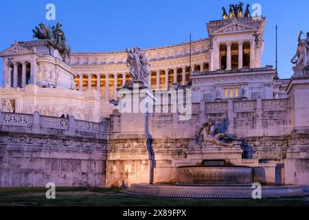 Detail des Victor Emmanuel II. Nationaldenkmals (1885–1935) in Rom, Italien, zu Ehren des ersten Königs des Vereinigten Italien. Stockfoto