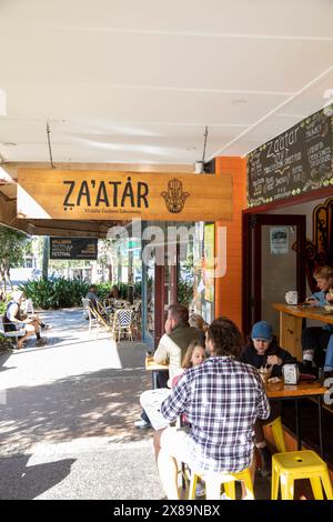 Stadtzentrum von Bellingen, Restaurant Zaatar im Nahen Osten in der Hyde Street, regionales New South Wales, Australien Stockfoto