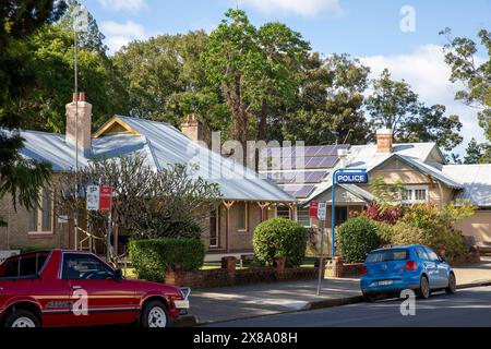 Bellingen Stadtzentrum, idyllische Stadt am Waterfall Way in Australien, Foto Bellingen Polizeistation im Stadtzentrum, NSW, Australien Stockfoto