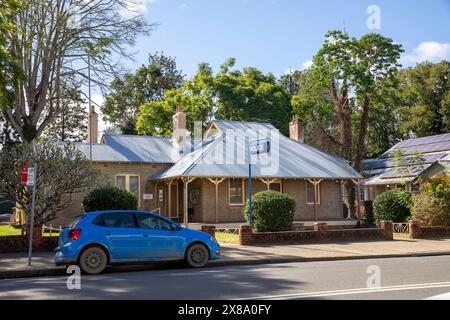 Bellingen Stadtzentrum, idyllische Stadt am Waterfall Way in Australien, Foto Bellingen Polizeistation im Stadtzentrum, NSW, Australien Stockfoto