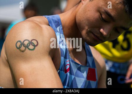 Kobe, Japan. Mai 2024. HU Yang aus China reagiert auf die 1. Runde des Universal 4x100 m Relay bei den Para Athletics Weltmeisterschaften, die am 24. Mai 2024 in Kobe, Japan, stattfanden. Quelle: Zhang Xiaoyu/Xinhua/Alamy Live News Stockfoto