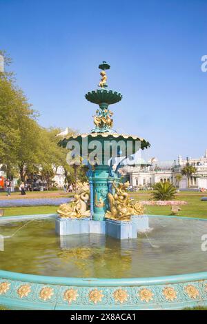 Brunnen in den Prinzessinnengärten in torquay an der südlichen devon-Küste Stockfoto