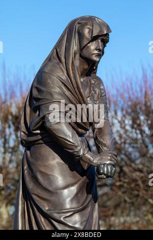 Stratford-upon-Avon, Großbritannien - 12. Februar 2024: Eine Skulptur von Lady Macbeth - Teil des Gower Monuments in Stratford-upon-Avon, Großbritannien, gewidmet Willia Stockfoto