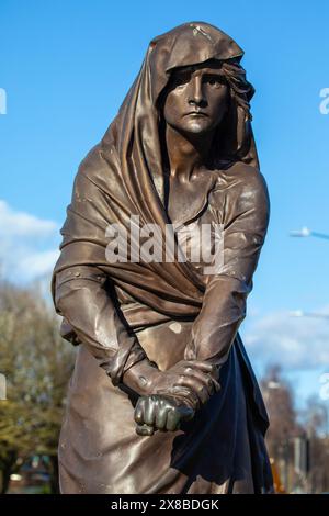 Stratford-upon-Avon, Großbritannien - 12. Februar 2024: Eine Skulptur von Lady Macbeth - Teil des Gower Monuments in Stratford-upon-Avon, Großbritannien, gewidmet Willia Stockfoto