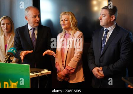 (Von links nach rechts) Lisa Chambers, Fianna Fail Leader und Tanaiste Micheal Martin, Cynthia Ni Mhurchu und Niall Blaney beim Start der Fianna Fail Europawahlen im Radisson Blu Royal Hotel in Dublin. Bilddatum: Freitag, 24. Mai 2024. Stockfoto