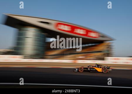 05 HUGHES Jake (gbr), NEOM McLaren Formula E Team, Nissan e-4ORCE 04, Aktion beim Shanghai ePrix 2024, 8. Treffen der ABB FIA Formel E Weltmeisterschaft 2023-24, auf dem Shanghai International Circuit vom 24. Bis 26. Mai 2024 in Shanghai, China - Foto Frédéric Le Floc'h / DPPI Stockfoto