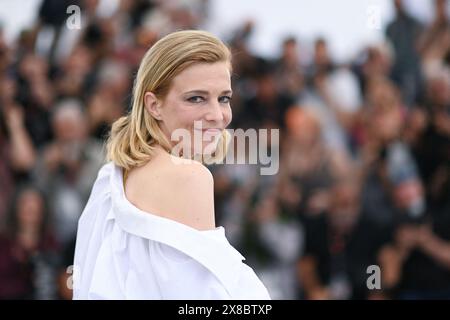 Cannes, Frankreich. Mai 2024. Celine Sallette nahm am 24. Mai 2024 am Niki Photocall im Rahmen der 77. Internationalen Filmfestspiele in Cannes Teil. Foto: Aurore Marechal/ABACAPRESS. COM Credit: Abaca Press/Alamy Live News Stockfoto