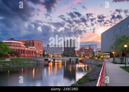 Rochester, Minnesota, USA, Stadtbild am Zumbro River Stockfoto