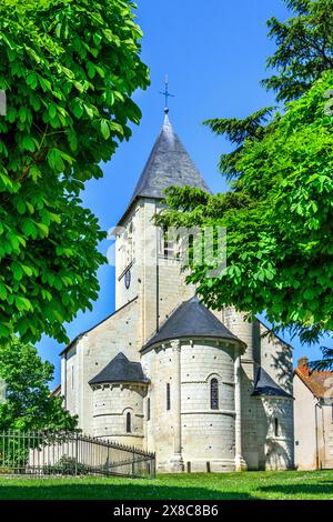 Kürzlich gesäuberte und renovierte römisch-katholische Kirche Saint-Martin aus dem 14./18. Jahrhundert, Bossay-sur-Claise, Indre-et-Loire (37), Frankreich. Stockfoto