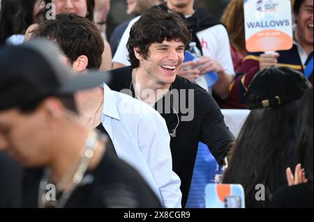 New York, USA. Mai 2024. Braeden Remasters der „Wallows“ in NBC's „Today“-Show im Rockefeller Plaza, New York, NY, 24. Mai 2024. (Foto: Anthony Behar/SIPA USA) Credit: SIPA USA/Alamy Live News Stockfoto