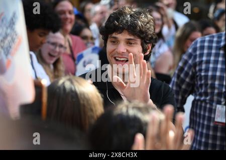 New York, USA. Mai 2024. Braeden Remasters der „Wallows“ in NBC's „Today“-Show im Rockefeller Plaza, New York, NY, 24. Mai 2024. (Foto: Anthony Behar/SIPA USA) Credit: SIPA USA/Alamy Live News Stockfoto