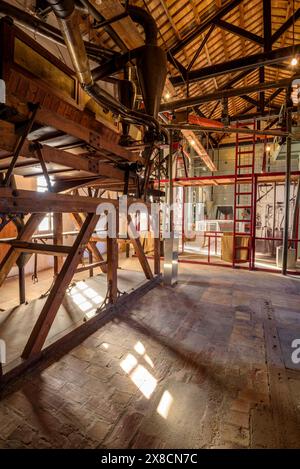 Das Innere des Museums für Reismuseum in Camarles (Tarragona, Katalonien, Spanien) ESP Interior del museo Centro de Interpretación del Arroz Stockfoto