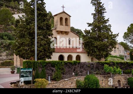 Pfarrkirche Sant Esteve, in Marganell (Bages, Barcelona, Katalonien, Spanien) ESP: Parroquia de Sant Esteve, en Marganell, Bages Barcelona Cataluña, España Stockfoto