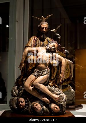 Pieta, religiöse Skulptur aus dem Barock, 17. Jahrhundert, Nationalmuseum für guatemaltekische Kunst, Hauptmann-General-Palast oder Palacio de los capita Stockfoto