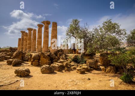 Der griechische Tempel des Herkules, Tal der Tempel, Agrigento, Sizilien Stockfoto