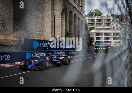 Monaco, Monaco. Mai 2024. Williams Racings US-Pilot Logan Sargent tritt am 24. Mai 2024 beim zweiten Training des Formel-1-Grand-Prix von Monaco an. (Foto: Andreja Cencic/SOPA Images/SIPA USA) Credit: SIPA USA/Alamy Live News Stockfoto