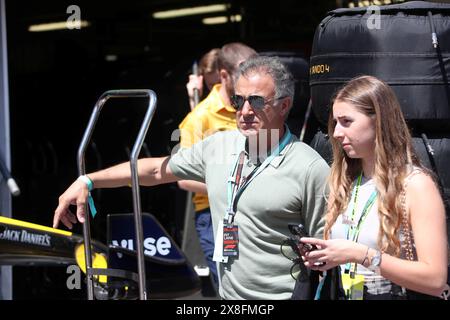 Monaco, Frankreich. Mai 2024. © PHOTOPQR/NICE MATIN/Jean Francois Ottonello ; Monaco ; 25/05/2024 ; 81e Grand Prix de Monaco 2024 - Pitlane - Jean Alesi Credit: MAXPPP/Alamy Live News Stockfoto