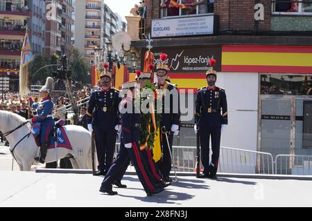 Oviuedo, Spanien. Mai 2024. Der spanische König Felipe VI. Und Königin Letizia während des spanischen Nationalwaffentages 2024 in Oviedo am Samstag, den 25. Mai 2024. Quelle: CORDON PRESS/Alamy Live News Stockfoto